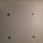 Kylpyhuoneen katon panelointi